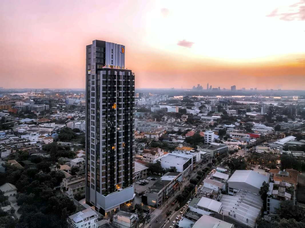 Exterior or project image for KnightsBridge Space Sukhumvit-Rama 4 in Bangkok