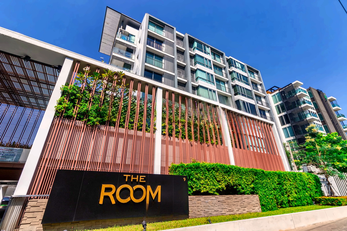 Exterior or project image for The Room Sukhumvit 40 in Bangkok
